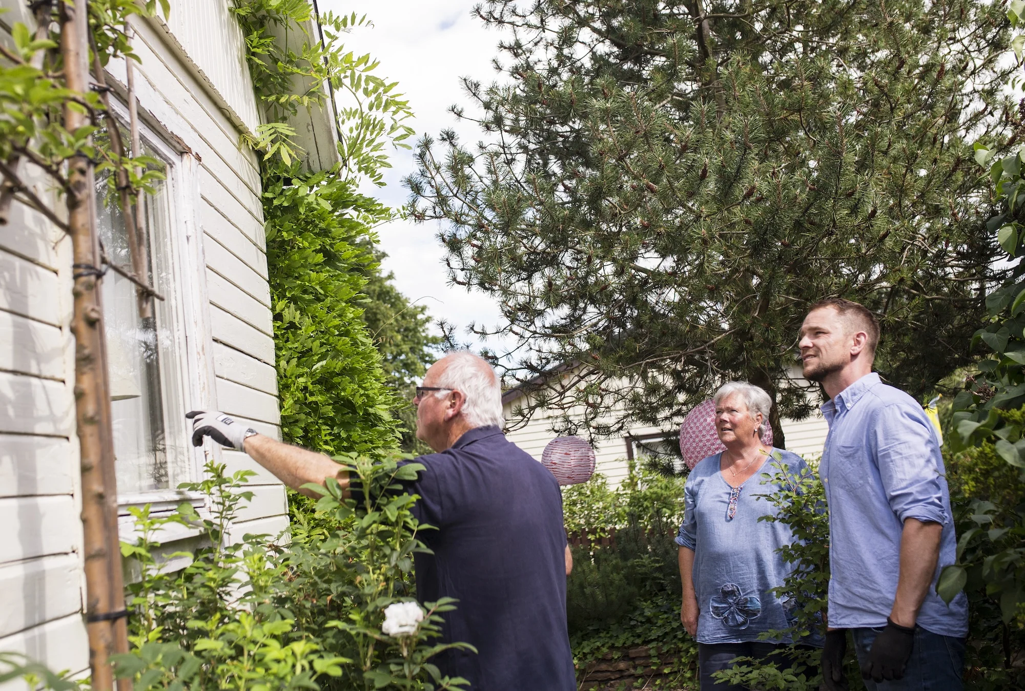 Why Choosing Reset Roofing Over DIY Saves You Time and Money